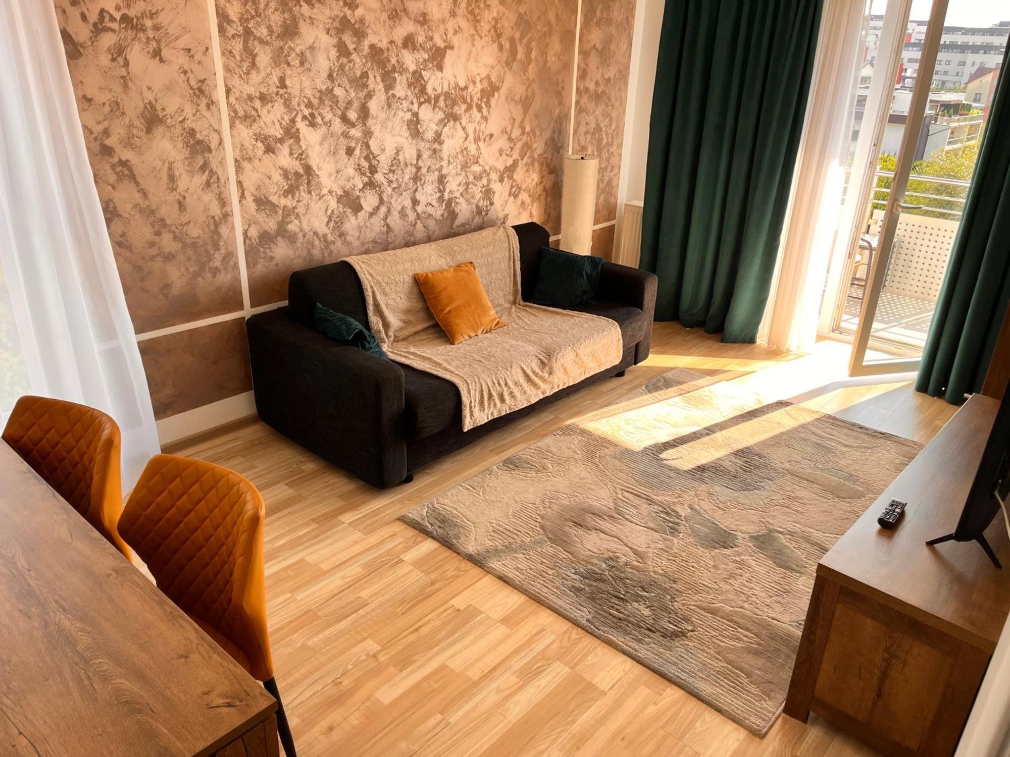 Smart Chic Apartment *